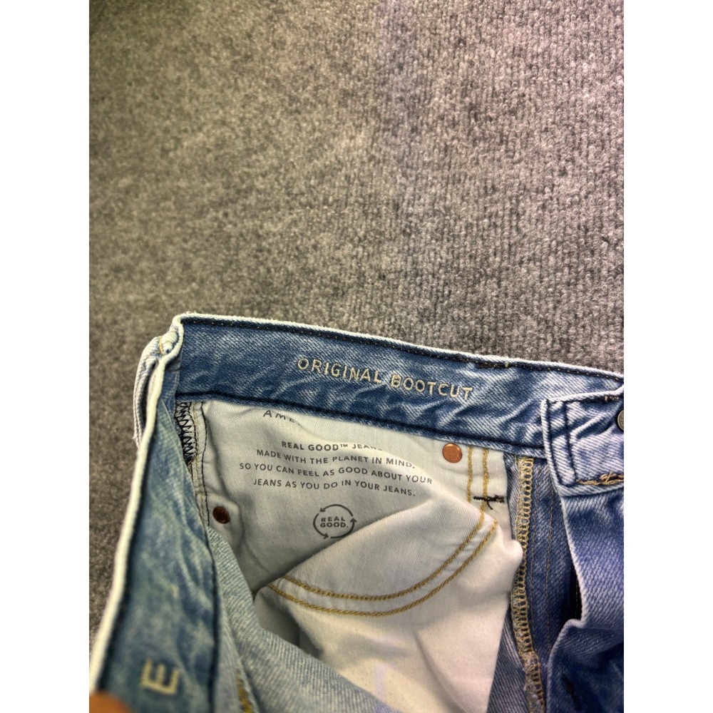 American Eagle Original Bootcut Jeans Mens 31x32 Light Wash Denim Classic Fit - Picture 8 of 9